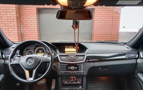 Mercedes-Benz E-Класс, 2012 год, 1 850 000 рублей, 12 фотография