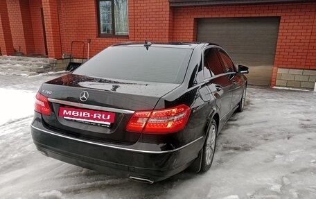 Mercedes-Benz E-Класс, 2012 год, 1 850 000 рублей, 6 фотография