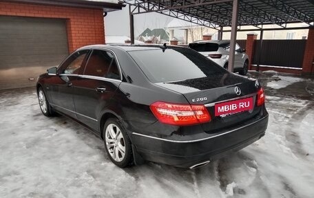 Mercedes-Benz E-Класс, 2012 год, 1 850 000 рублей, 8 фотография