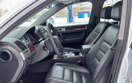 Volkswagen Touareg III, 2006 год, 919 000 рублей, 21 фотография