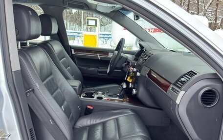 Volkswagen Touareg III, 2006 год, 919 000 рублей, 26 фотография
