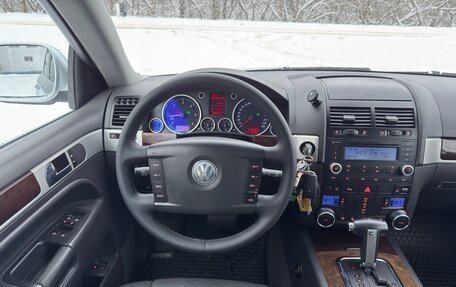 Volkswagen Touareg III, 2006 год, 919 000 рублей, 35 фотография