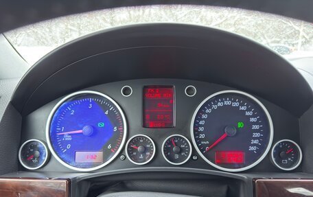 Volkswagen Touareg III, 2006 год, 919 000 рублей, 38 фотография