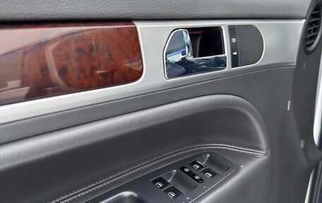 Volkswagen Touareg III, 2006 год, 919 000 рублей, 37 фотография