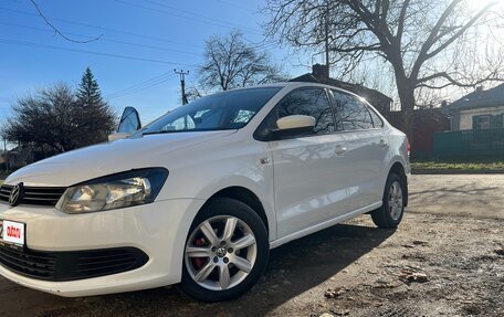 Volkswagen Polo VI (EU Market), 2012 год, 800 000 рублей, 6 фотография