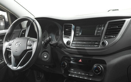 Hyundai Tucson III, 2017 год, 2 099 000 рублей, 16 фотография