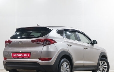 Hyundai Tucson III, 2017 год, 2 099 000 рублей, 6 фотография
