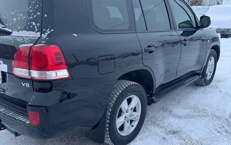 Toyota Land Cruiser 200, 2009 год, 2 950 000 рублей, 6 фотография