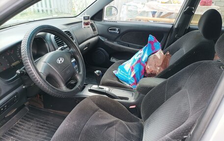 Hyundai Sonata IV рестайлинг, 2005 год, 250 000 рублей, 5 фотография