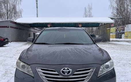 Toyota Camry, 2006 год, 800 000 рублей, 1 фотография