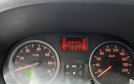 Renault Logan I, 2012 год, 110 000 рублей, 11 фотография