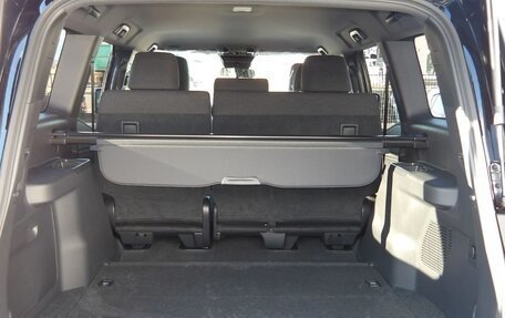 Toyota Land Cruiser Prado, 2025 год, 7 800 000 рублей, 3 фотография