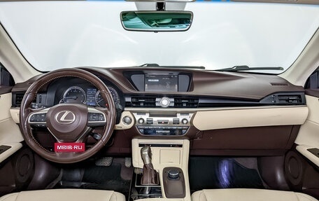 Lexus ES VII, 2017 год, 2 990 000 рублей, 14 фотография