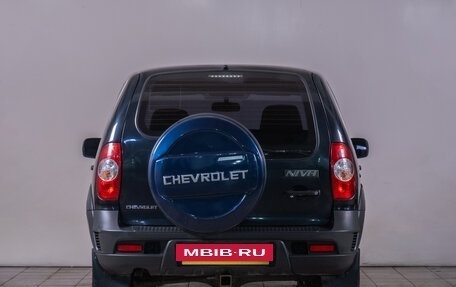 Chevrolet Niva I рестайлинг, 2015 год, 789 000 рублей, 5 фотография