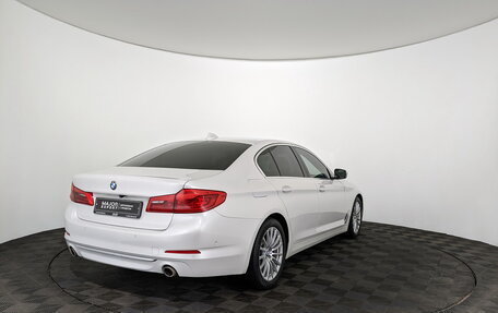 BMW 5 серия, 2019 год, 3 810 000 рублей, 5 фотография