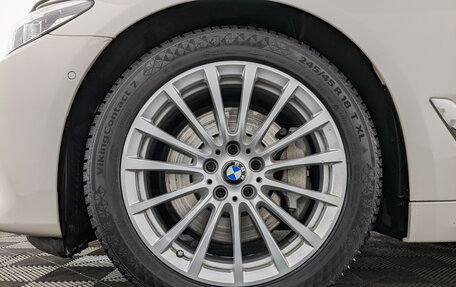 BMW 5 серия, 2019 год, 3 810 000 рублей, 18 фотография