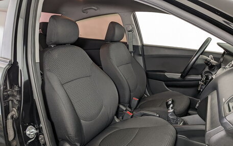 KIA Rio III рестайлинг, 2016 год, 1 120 000 рублей, 23 фотография