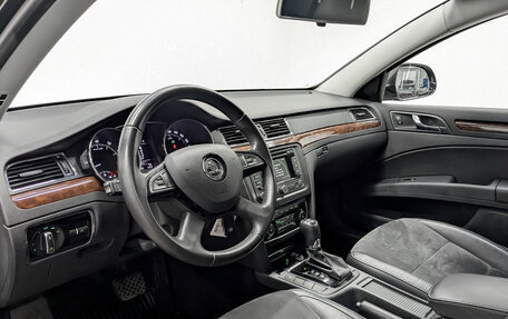 Skoda Superb III рестайлинг, 2013 год, 1 550 000 рублей, 16 фотография