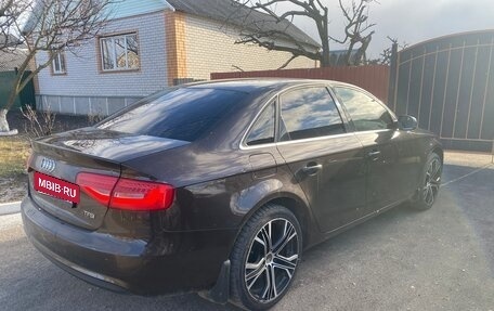 Audi A4, 2015 год, 1 100 000 рублей, 2 фотография