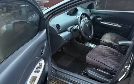 Toyota Yaris III рестайлинг, 2008 год, 670 000 рублей, 12 фотография