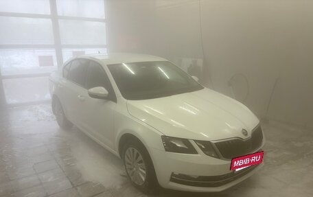 Skoda Octavia, 2019 год, 1 325 000 рублей, 2 фотография