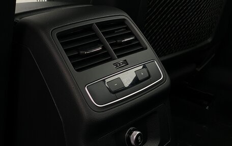 Audi A4, 2017 год, 2 997 300 рублей, 11 фотография