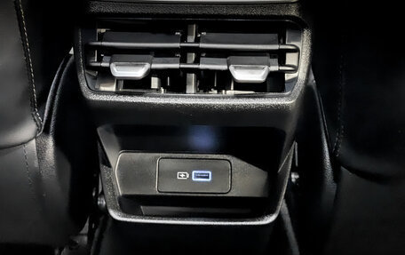 Geely Emgrand, 2024 год, 1 775 000 рублей, 28 фотография