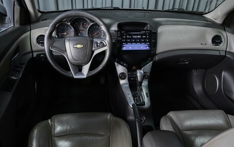 Chevrolet Cruze II, 2009 год, 738 000 рублей, 6 фотография