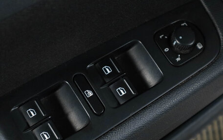 Skoda Superb III рестайлинг, 2013 год, 1 369 000 рублей, 20 фотография