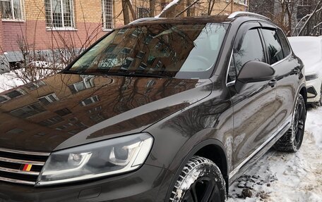 Volkswagen Touareg III, 2015 год, 2 960 000 рублей, 1 фотография