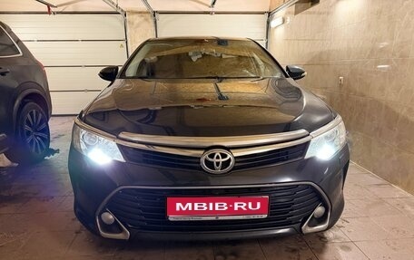 Toyota Camry, 2016 год, 2 070 000 рублей, 1 фотография