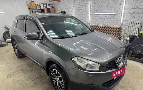 Nissan Qashqai, 2012 год, 975 000 рублей, 2 фотография