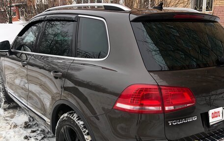 Volkswagen Touareg III, 2015 год, 2 960 000 рублей, 10 фотография