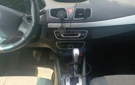 Renault Fluence I, 2011 год, 670 000 рублей, 2 фотография