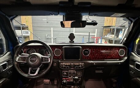 Jeep Gladiator, 2022 год, 7 900 000 рублей, 12 фотография