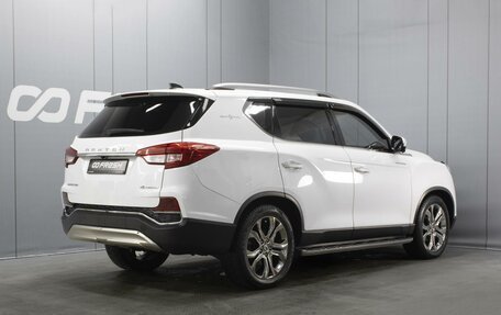 SsangYong Rexton, 2018 год, 2 375 000 рублей, 2 фотография