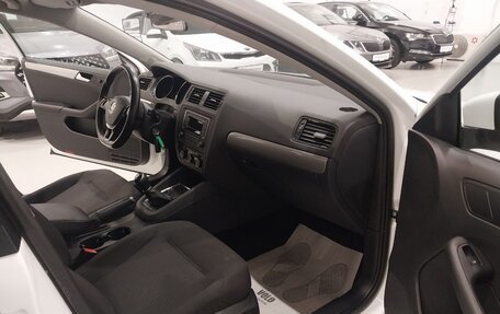 Volkswagen Jetta VI, 2016 год, 1 250 000 рублей, 17 фотография