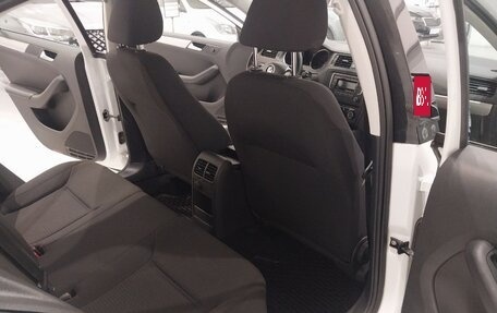 Volkswagen Jetta VI, 2016 год, 1 250 000 рублей, 19 фотография