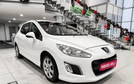 Peugeot 308 II, 2012 год, 550 000 рублей, 3 фотография