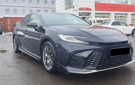 Toyota Camry, 2025 год, 3 900 000 рублей, 2 фотография