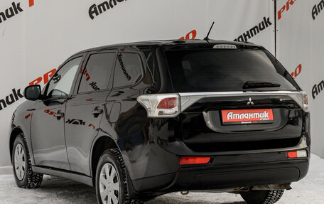 Mitsubishi Outlander III рестайлинг 3, 2012 год, 1 380 000 рублей, 5 фотография
