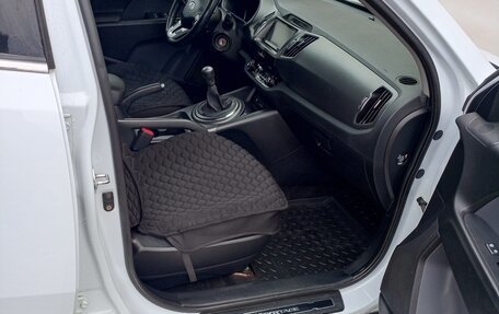 KIA Sportage III, 2012 год, 1 360 000 рублей, 10 фотография