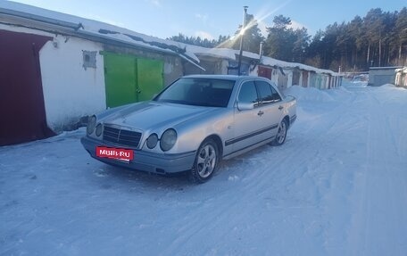 Mercedes-Benz E-Класс, 1996 год, 400 000 рублей, 7 фотография