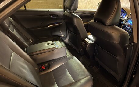 Toyota Camry, 2016 год, 2 070 000 рублей, 8 фотография