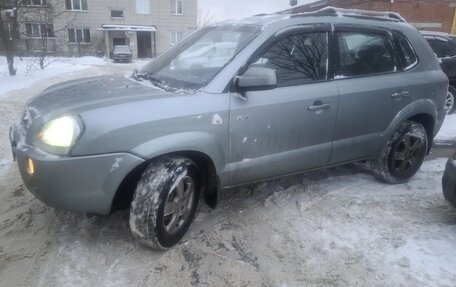 Hyundai Tucson III, 2006 год, 730 000 рублей, 3 фотография