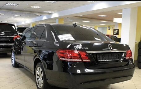 Mercedes-Benz E-Класс, 2014 год, 1 600 000 рублей, 5 фотография