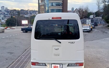 Daihatsu Hijet X, 2018 год, 800 000 рублей, 4 фотография