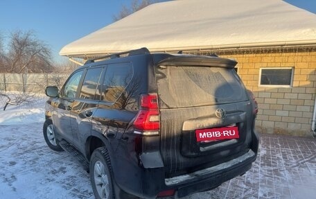 Toyota Land Cruiser Prado 150 рестайлинг 2, 2020 год, 6 099 000 рублей, 7 фотография