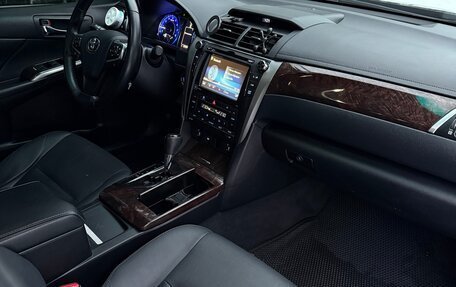 Toyota Camry, 2015 год, 2 100 000 рублей, 8 фотография