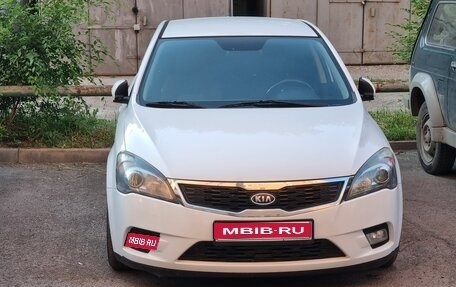 KIA cee'd I рестайлинг, 2011 год, 810 000 рублей, 1 фотография